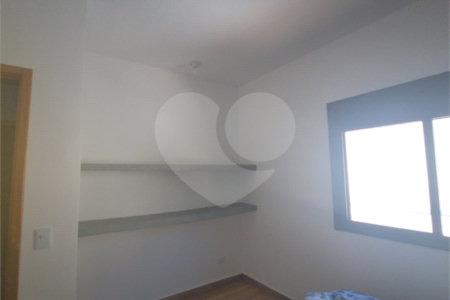 Casa à venda com 4 suítes no condomínio Residencial Vila Real, Bragança Paulista - SP