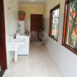 Casa à venda com 4 quartos, sendo 2 suítes,  em Country Residencial Felix, Bom Jesus dos Perdões, SP