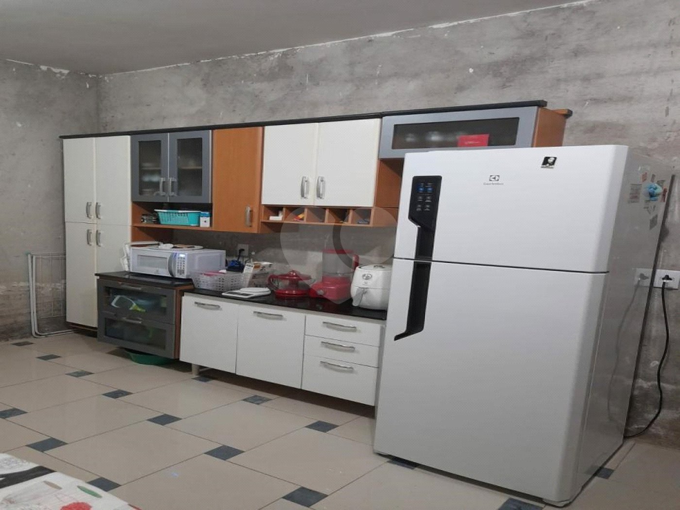 Casa à venda com 4 quartos, sendo 1 suíte, em City Bussocaba, Osasco, SP