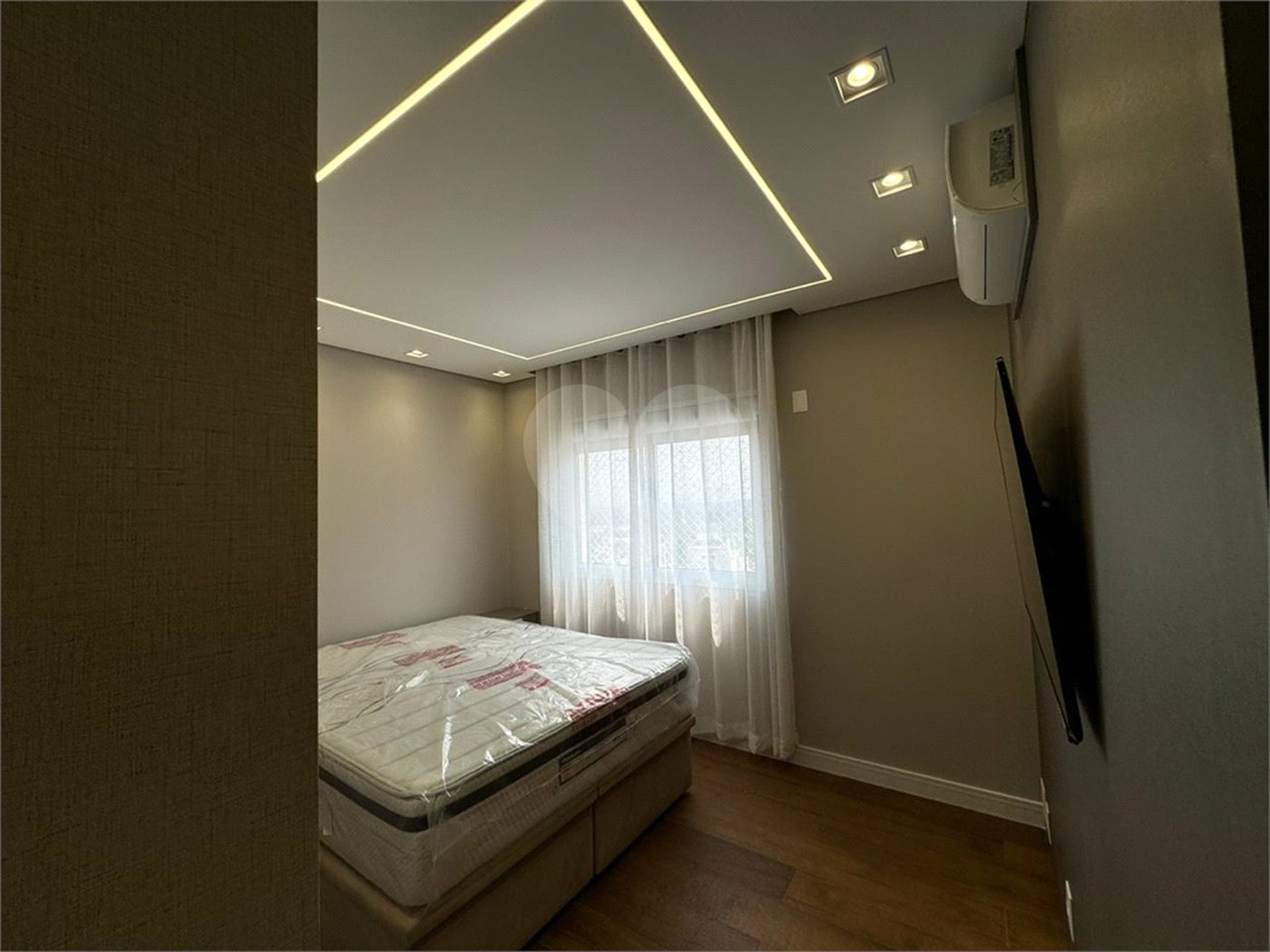Apartamento à venda com 2 suítes em Vila Mogilar, Mogi das Cruzes, SP