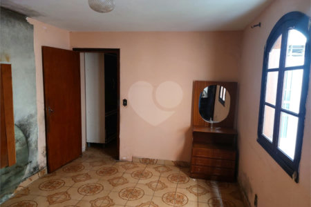 Casa Térrea à venda com 2 quartos em Santa Teresinha, São Paulo, SP