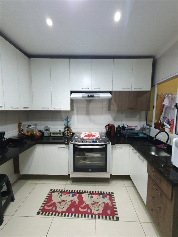 Casa à venda com 3 quartos no condomínio Vitória, São Paulo - SP