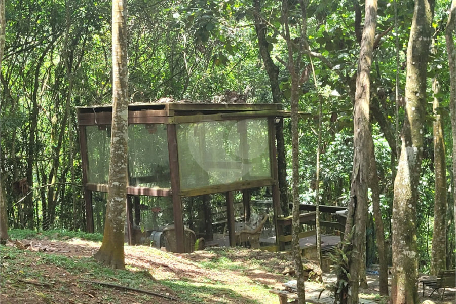 Casa à venda com 2 suítes no condomínio Alpes da Cantareira, Mairiporã - SP