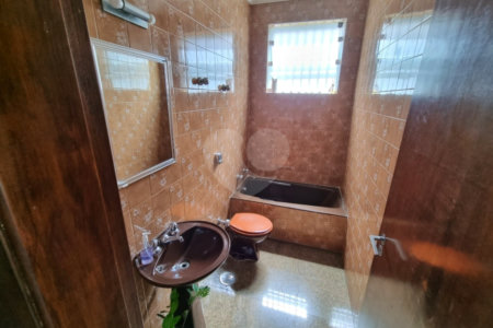 Sobrado com 300m² , 3 dormitórios , sendo 2 suítes , 4 vagas , à venda no Jabaquara.