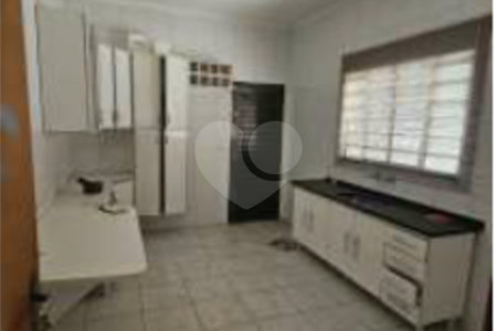 Casa à venda com 3 quartos em Residencial Azulville II, Matão, SP