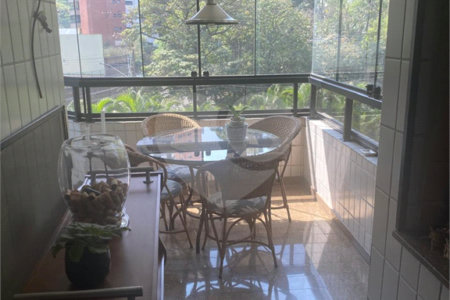 Apartamento à venda com 3 suítes em Jardim Londrina, São Paulo, SP