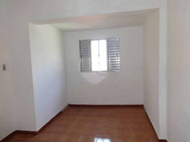 Sobrado à venda com 2 quartos em Santana, São Paulo, SP