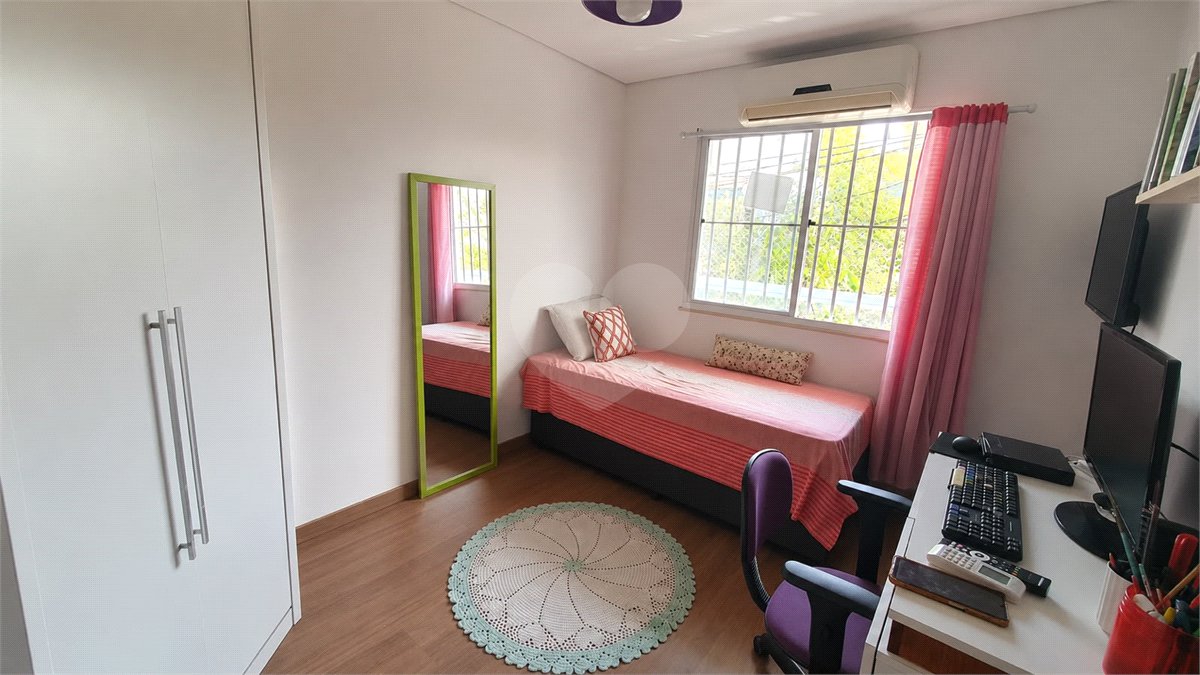Casa à venda com 4 quartos em Campo Grande, Rio de Janeiro, RJ