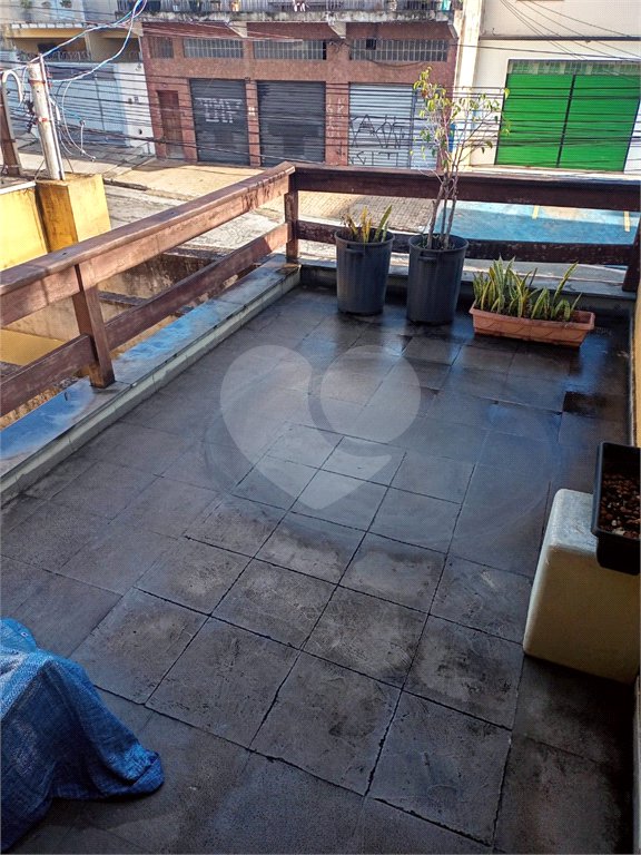 Sobrado à venda com 3 quartos em Jardim Colombo, São Paulo, SP