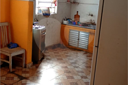 Sobrado à venda com 2 quartos em Parada Inglesa, São Paulo, SP