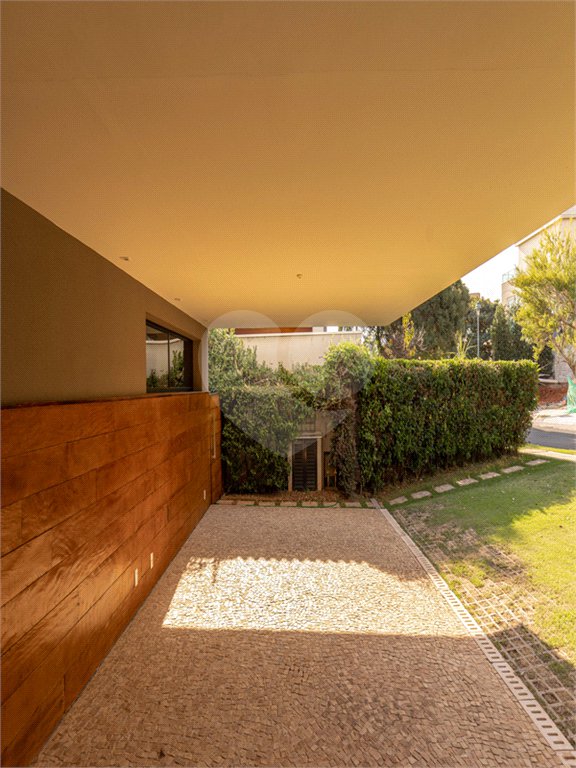 Terreno à venda com 4 suítes no condomínio Jardim Vila Paradiso, Indaiatuba - SP