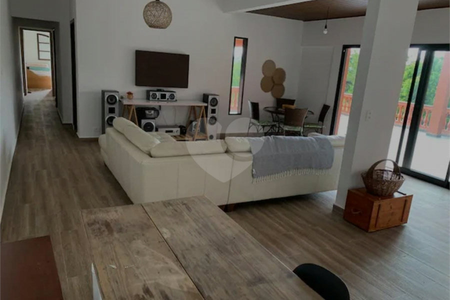 Chácara à venda com 3 quartos em Parelheiros, São Paulo, SP