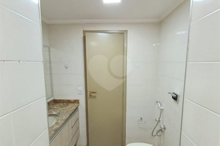 Apartamento à venda com 3 quartos, sendo 1 suíte, no Centro, Ribeirão Preto, SP