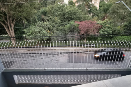 Casa à venda com 3 quartos, sendo 1 suíte,  em Jardim Rosa Maria, São Paulo, SP