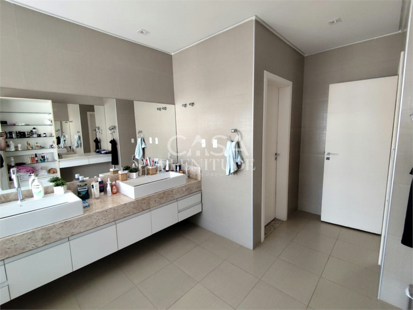 Casa em condomínio à venda com 4 suítes em Parque Residencial Villa dos Inglezes, Sorocaba, SP