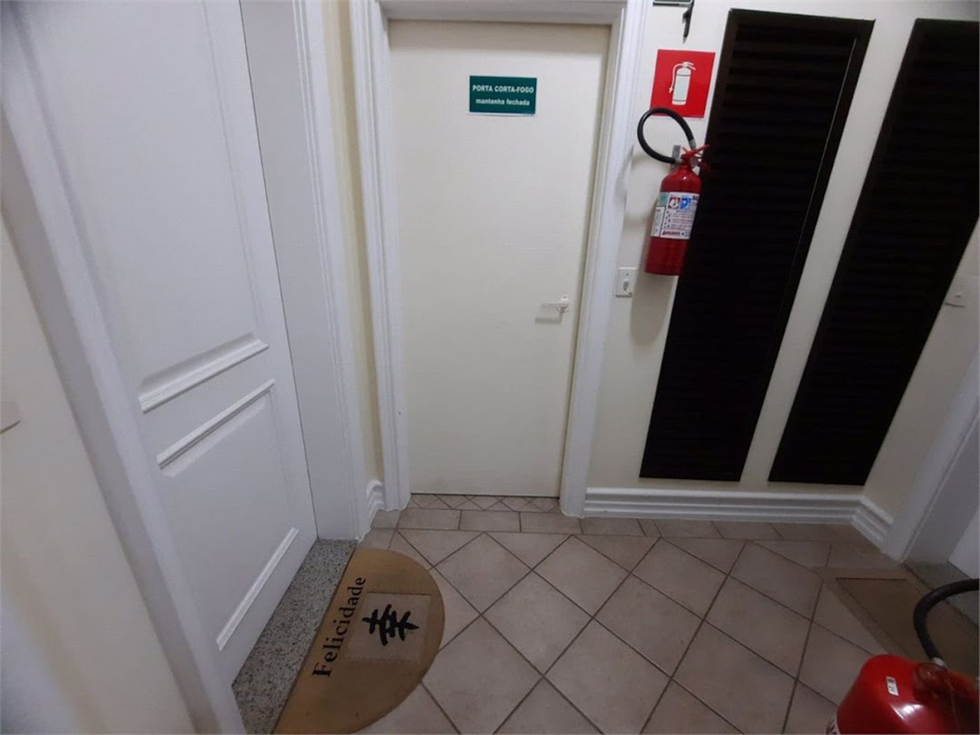 Apartamento Residencial à venda, Balneário Cidade Atlântica, Guarujá - AP1137.