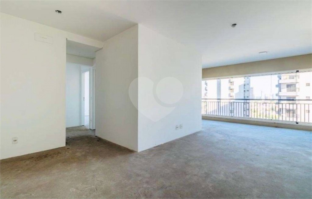 Apartamento à venda com 3 quartos, sendo 1 suíte, em Jardim da Saúde, São Paulo, SP