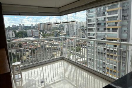 Apartamento à venda com 2 quartos, sendo 1 suíte, em Santo Amaro, São Paulo, SP