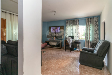 Casa Térrea à venda com 9 quartos, sendo 3 suítes, em Vila Romana, São Paulo, SP