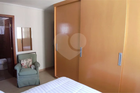 Apartamento à venda com 3 quartos, sendo 1 suíte, em Vila Paulicéia, São Paulo, SP