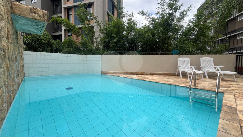 Cobertura à venda com 3 quartos, sendo 2 suítes,  em Vila Ipojuca, São Paulo, SP