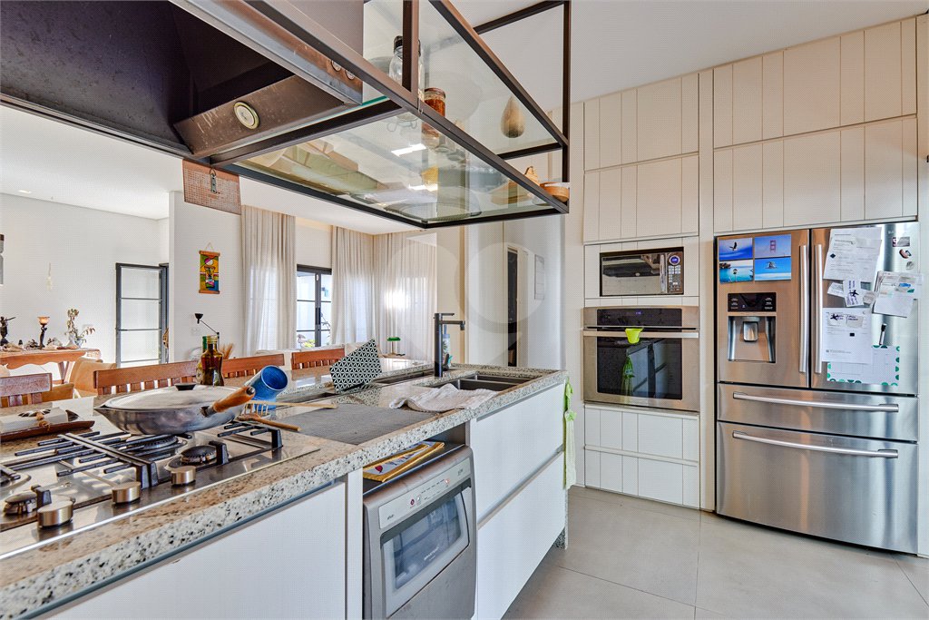 Casa Térrea à venda com 3 suítes em Alto da Boa Vista, São Paulo, SP