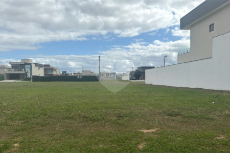 Terreno à venda em Ogiva, Cabo Frio, RJ