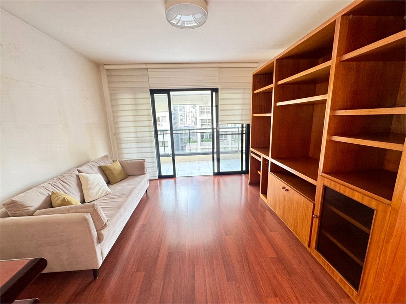 Apartamento à venda com 4 quartos, sendo 2 suítes,  em Pinheiros, São Paulo, SP