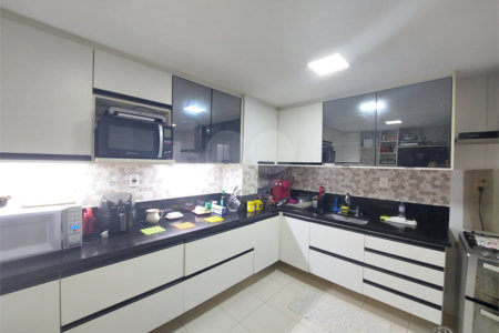 Apartamento à venda com 3 quartos, sendo 1 suíte, em Tijuca, Rio de Janeiro, RJ