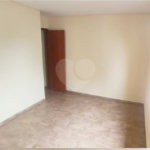 Sobrado à venda com 3 quartos, sendo 1 suíte,  em Cidade São Francisco, São Paulo, SP