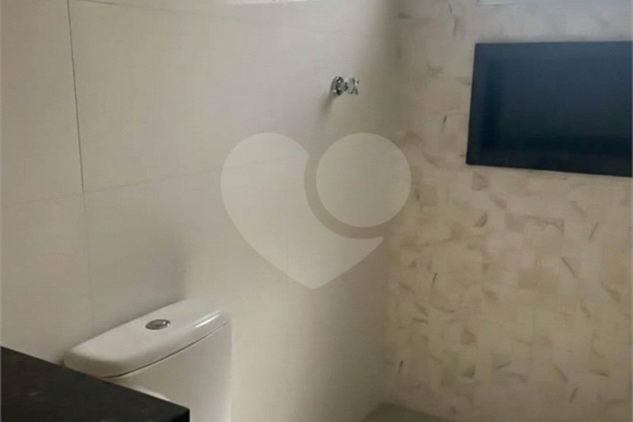 Sobrado à venda com 3 quartos, sendo 1 suíte, em Jardim Vila Formosa, São Paulo, SP