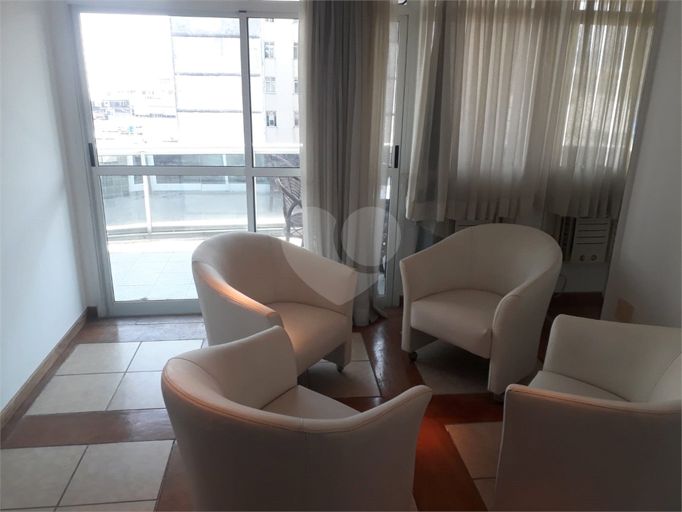 Apartamento à venda com 4 quartos, sendo 1 suíte, em Tijuca, Rio de Janeiro, RJ