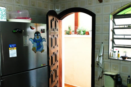 Sobrado à venda com 4 quartos, sendo 1 suíte,  em Vila Gomes, São Paulo, SP