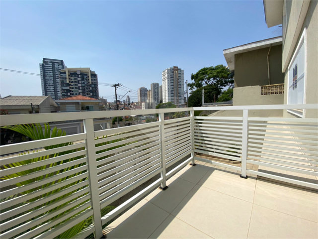 Sobrado à venda com 4 quartos, sendo 3 suítes,  em Vila Ester (zona Norte), São Paulo, SP
