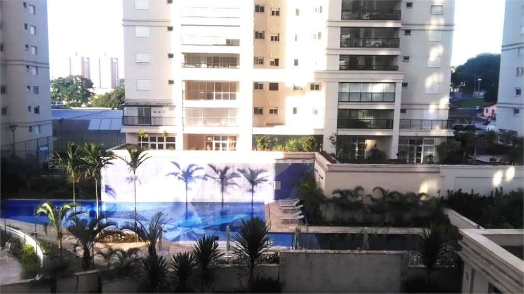 Apartamento à venda com 3 suítes em Vila Gilda, Santo André, SP