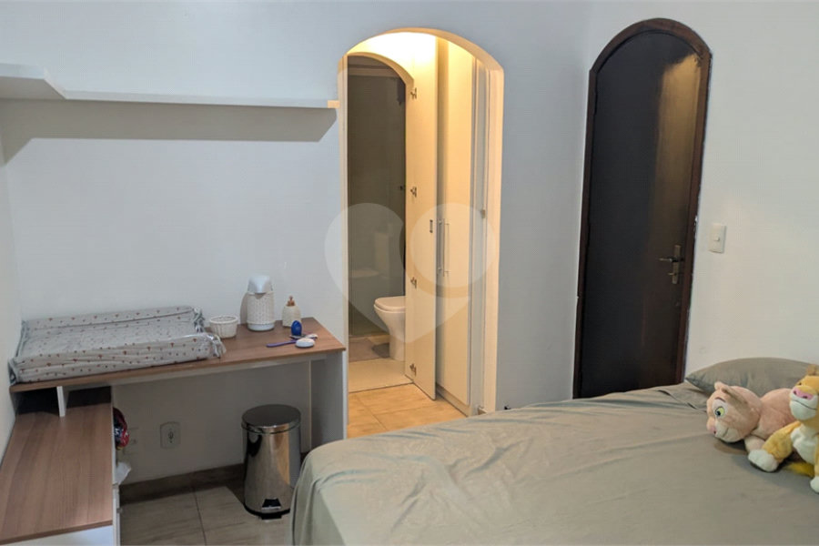 Sobrado à venda com 4 quartos, sendo 2 suítes, em Imirim, São Paulo, SP