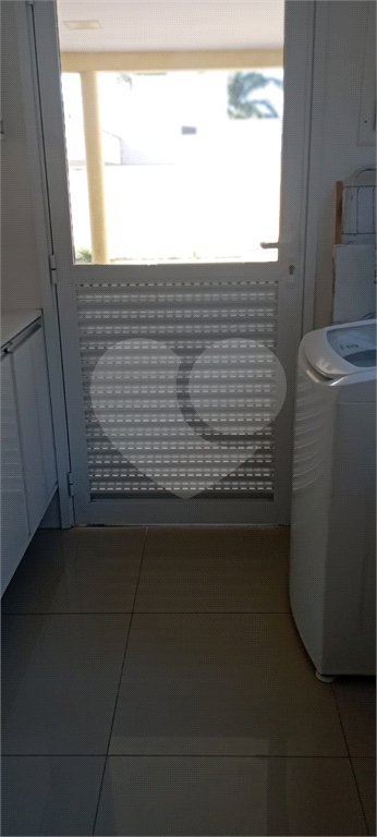 Casa à venda com 3 quartos, sendo 1 suíte, no condomínio Campos do Conde I, Paulínia - SP