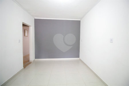 Casa Térrea à venda com 4 quartos, sendo 1 suíte, em Nova Mairinque, Mairinque, SP