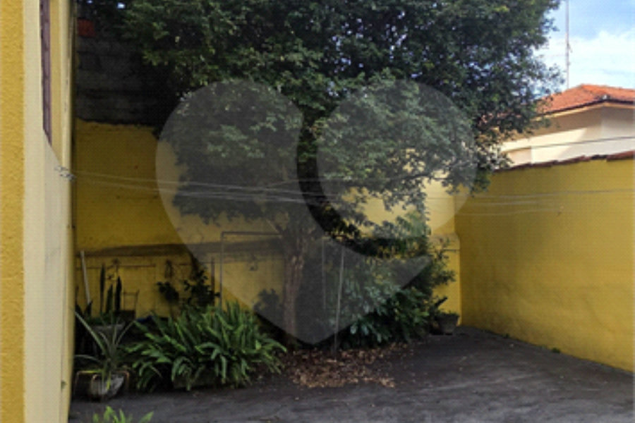 Sobrado à venda com 3 quartos em Santa Terezinha, São Paulo, SP