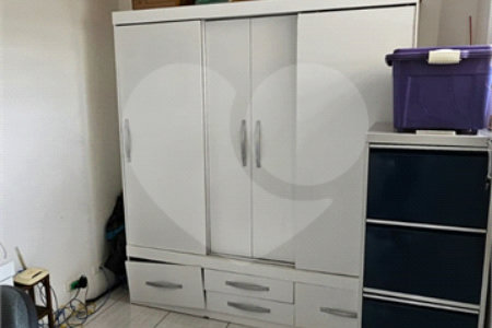 Apartamento à venda com 3 quartos, sendo 1 suíte,  em Vila Mariana, São Paulo, SP