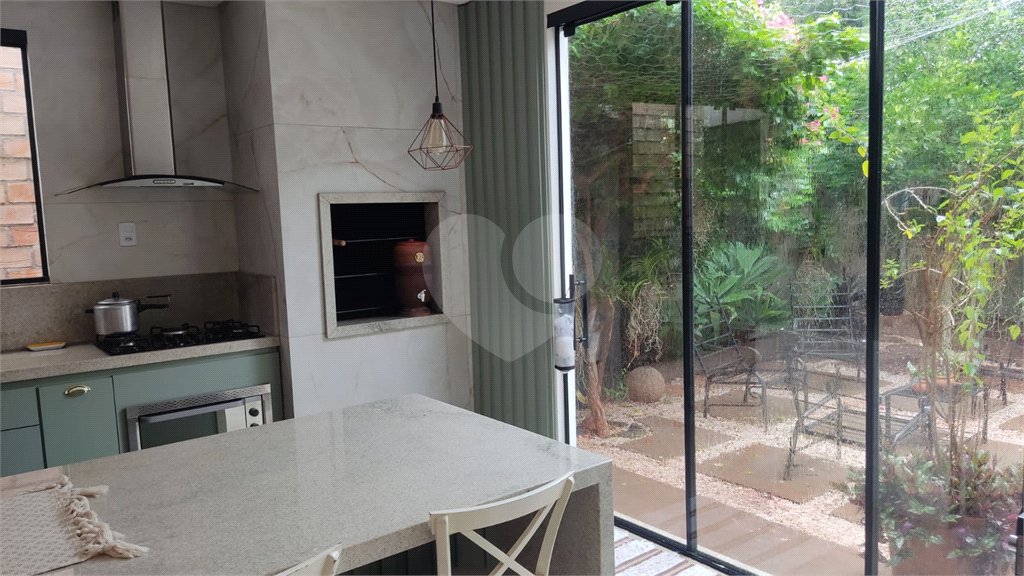 Casa à venda com 4 quartos, sendo 1 suíte,  em Bosque de Ponta Porã, Ponta Porã, MS