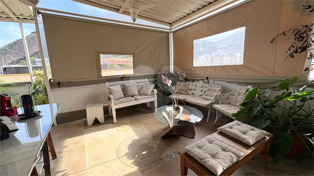 Cobertura à venda com 3 quartos, sendo 1 suíte, em Copacabana, Rio de Janeiro, RJ