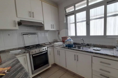 Sobrado à venda com 5 quartos em Jardim São Paulo(zona Norte), São Paulo, SP
