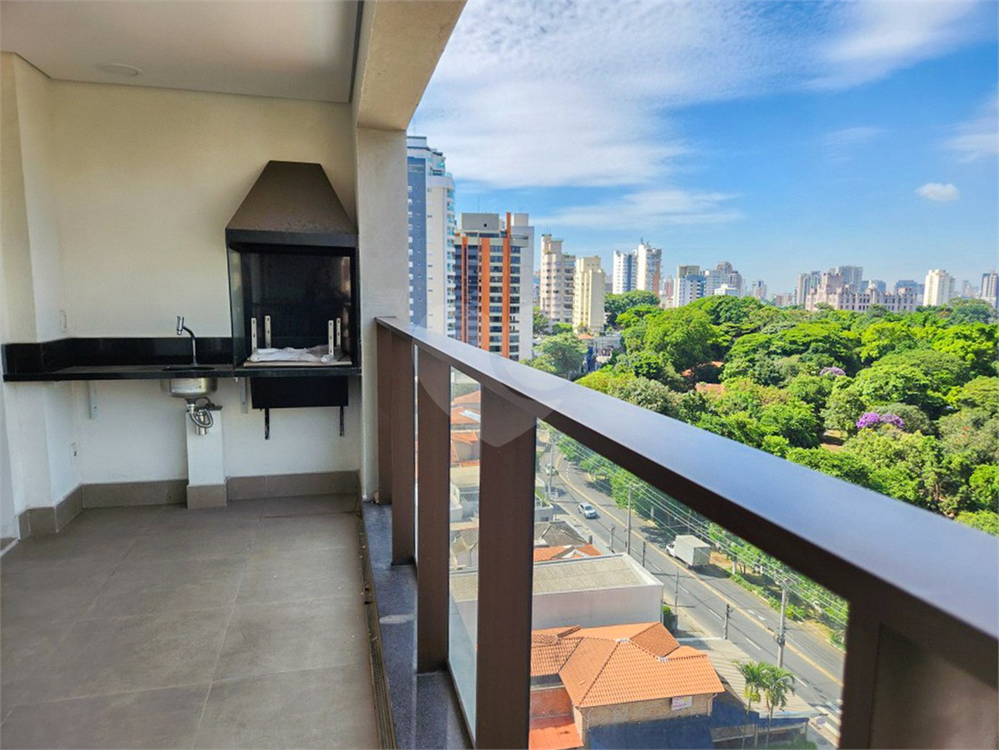 Apartamento à venda com 2 quartos, sendo 1 suíte,  em Vila Mariana, São Paulo, SP