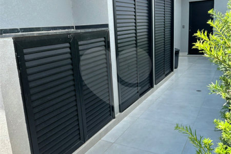 Casa à venda com 3 quartos, sendo 1 suíte, no condomínio Residencial Evidências, Indaiatuba - SP