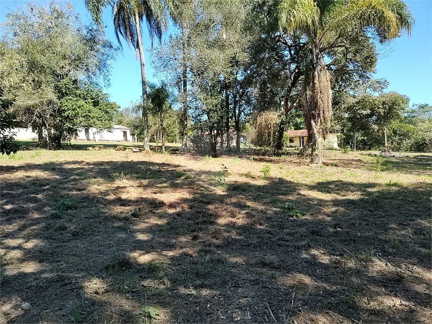 Sítio à venda com 3 quartos, sendo 1 suíte,  em Da Barra, Salto de Pirapora, SP