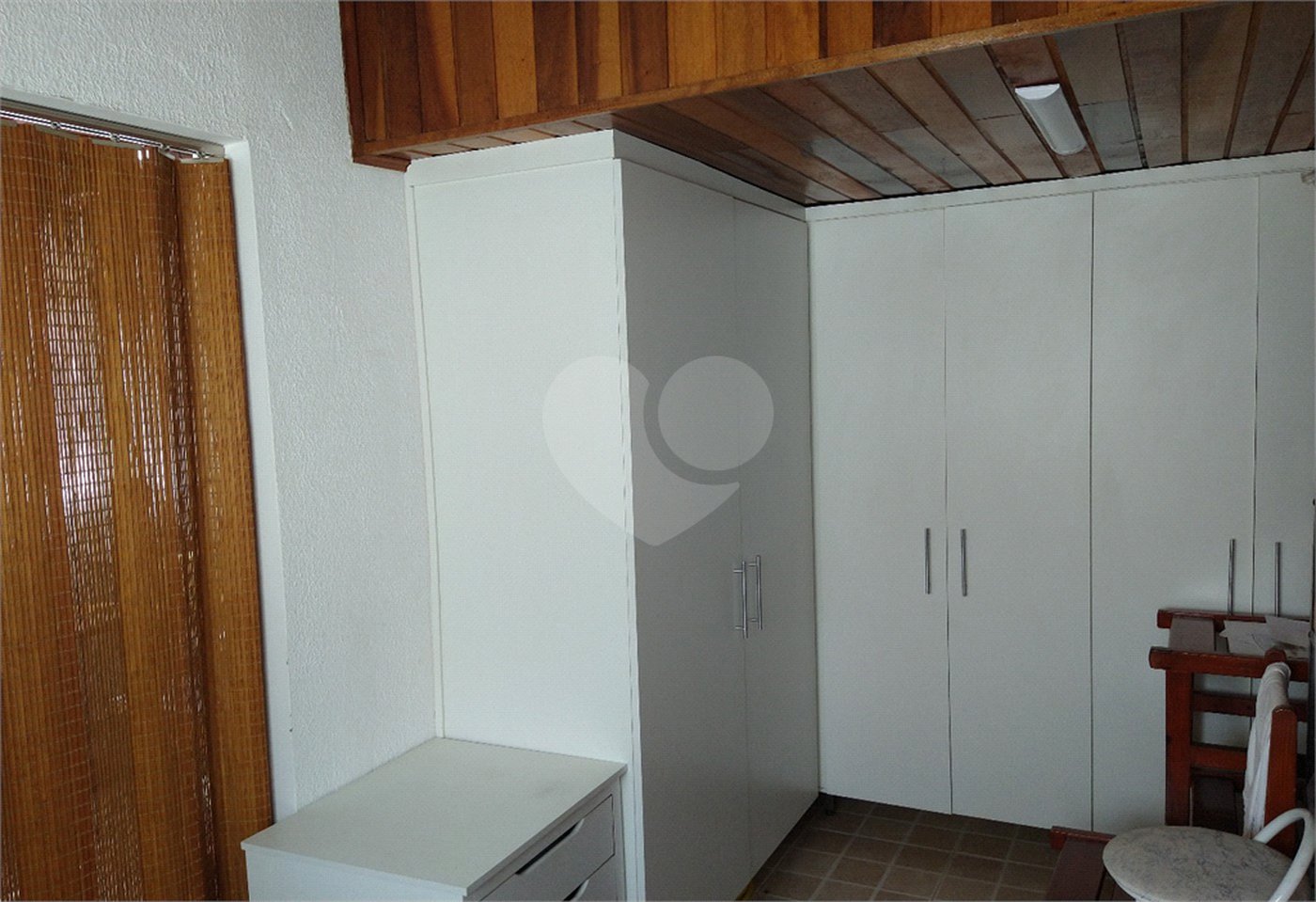 Sobrado à venda com 3 quartos, sendo 2 suítes, em Jardim Hubert, Indaiatuba, SP
