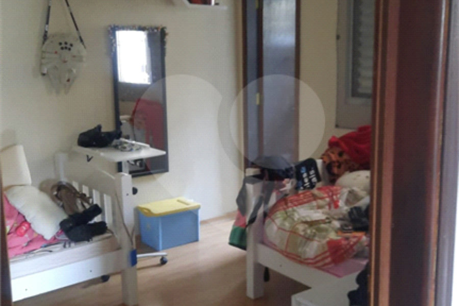 Casa Térrea à venda com 2 quartos em Parque São Domingos, São Paulo, SP