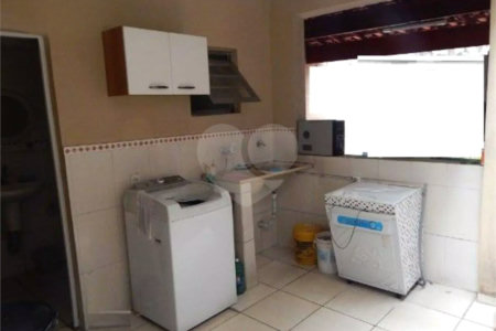 Sobrado à venda com 3 quartos, sendo 1 suíte, em Vila Ré, São Paulo, SP