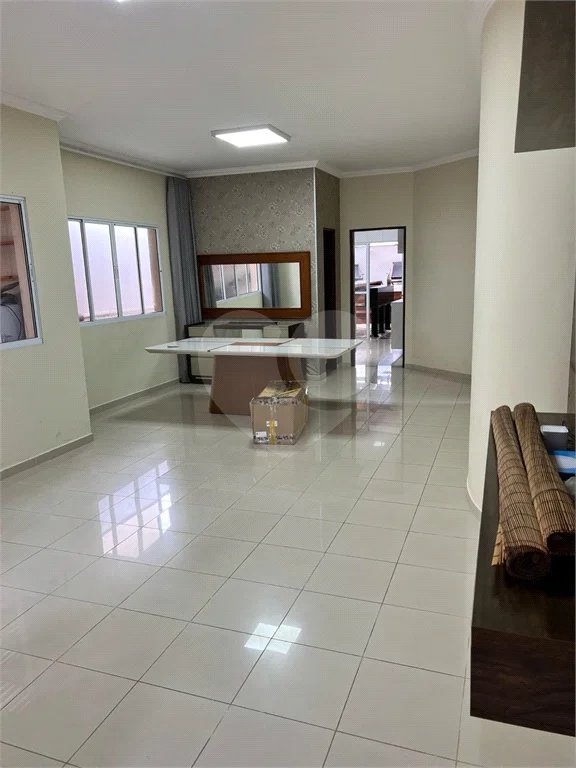 Casa à venda com 3 quartos, sendo 1 suíte,  em Pinheirinho, Vinhedo, SP